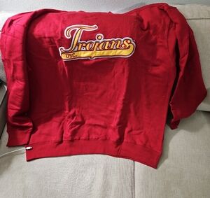 USC Trojans Red Medium/Heavyweight Sweatshirt by Cadre. 2XL. Never Worn. NWT.